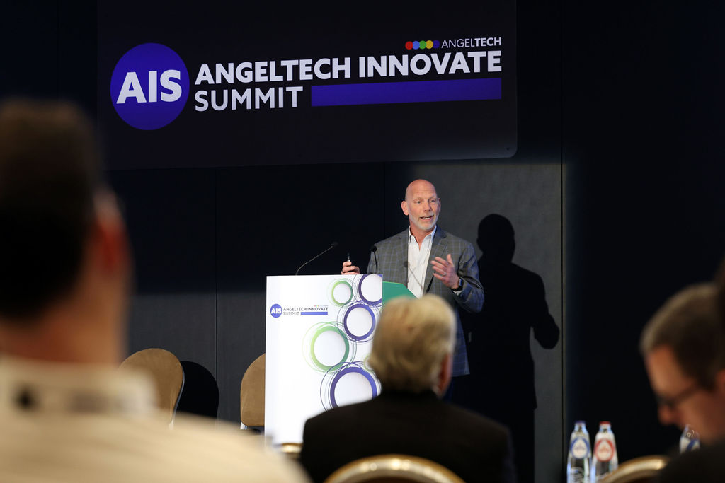 AngelTech Innovate delegates in conversation